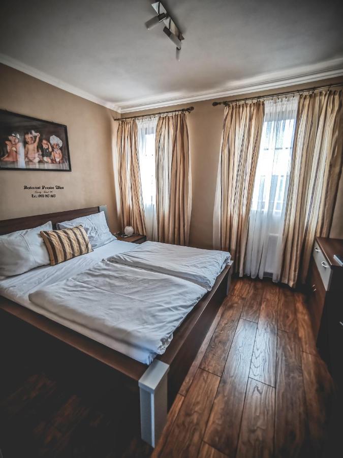 Restaurant Pansion Wien Cierny Brod Экстерьер фото