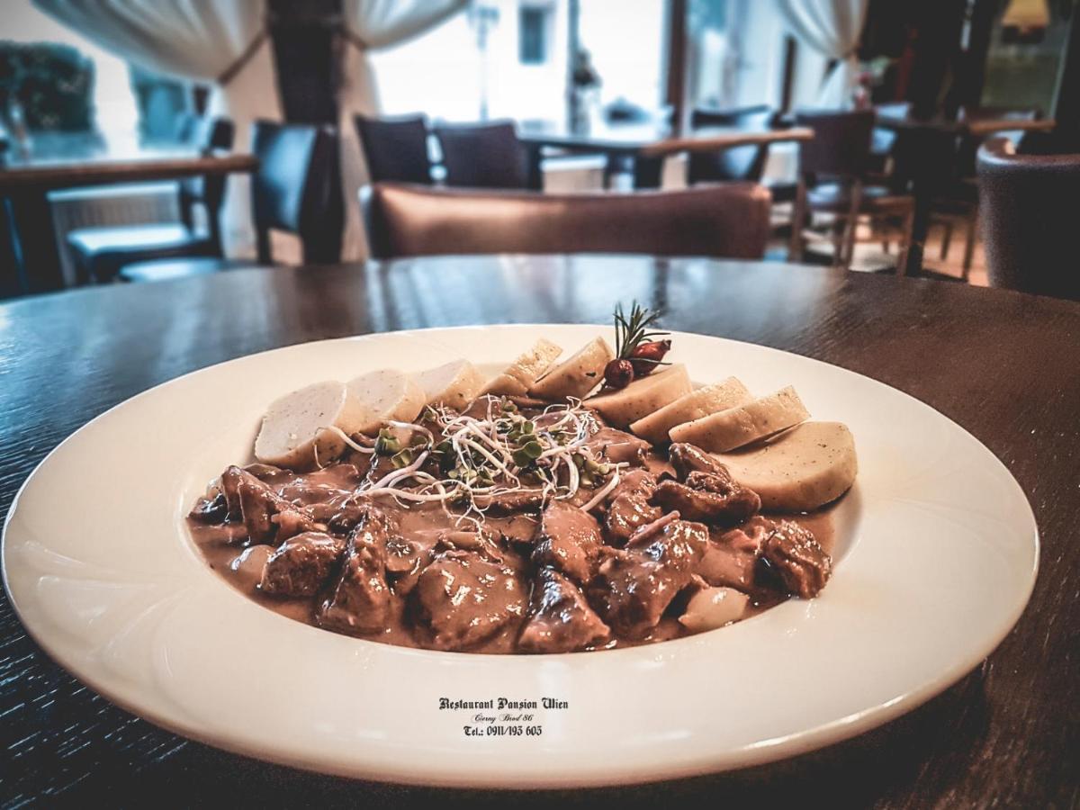 Restaurant Pansion Wien Cierny Brod Экстерьер фото